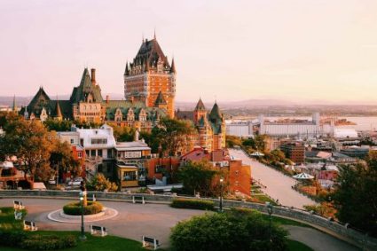 Frontenac,Castle,In,Old,Quebec,City,In,The,Beautiful,Sunrise